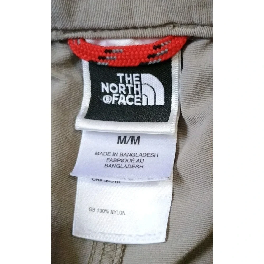 The North Face Men's Utility Shorts Size Medium Nylon Hiking Summer Beige‎